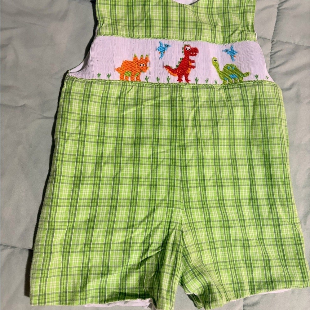 4-piece boutique baby outfit bundle (9–18 months) EUC Cute Classic - Picture 8 of 13